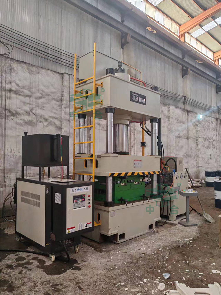 315噸石英石水槽液壓機(jī) 315噸石英石水槽液壓機(jī)