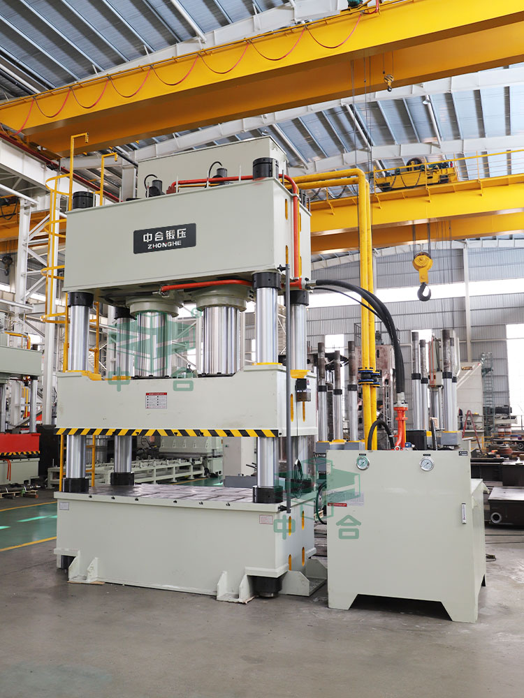 1000噸防彈頭盔成型液壓機(jī) 1000噸防彈頭盔成型液壓機(jī)