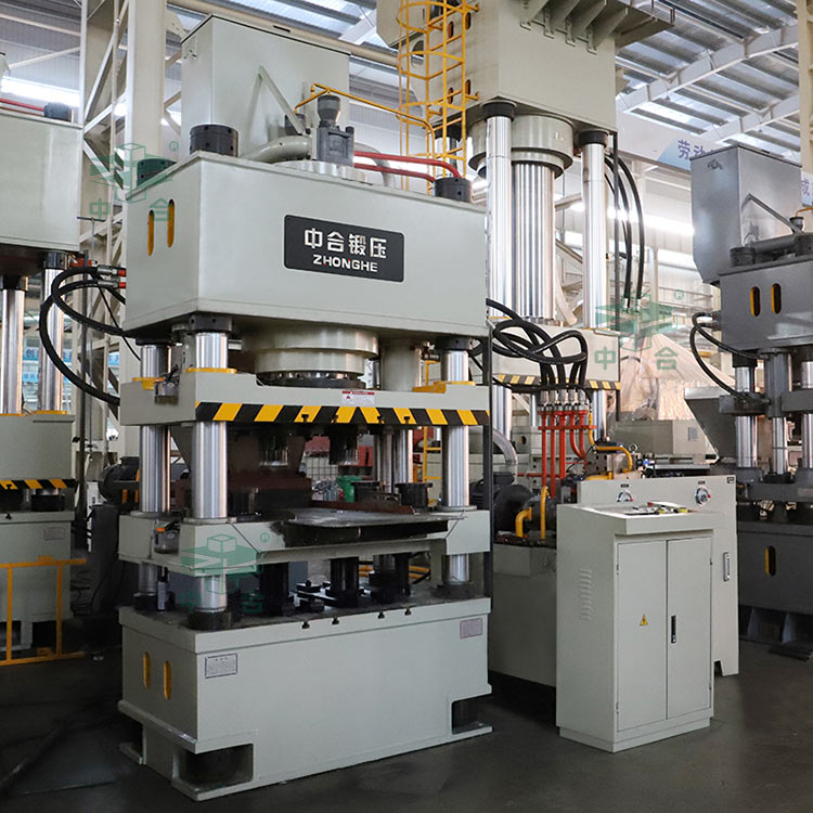 400噸四梁四柱液壓機(jī).jpg 400噸四梁四柱液壓機(jī).jpg