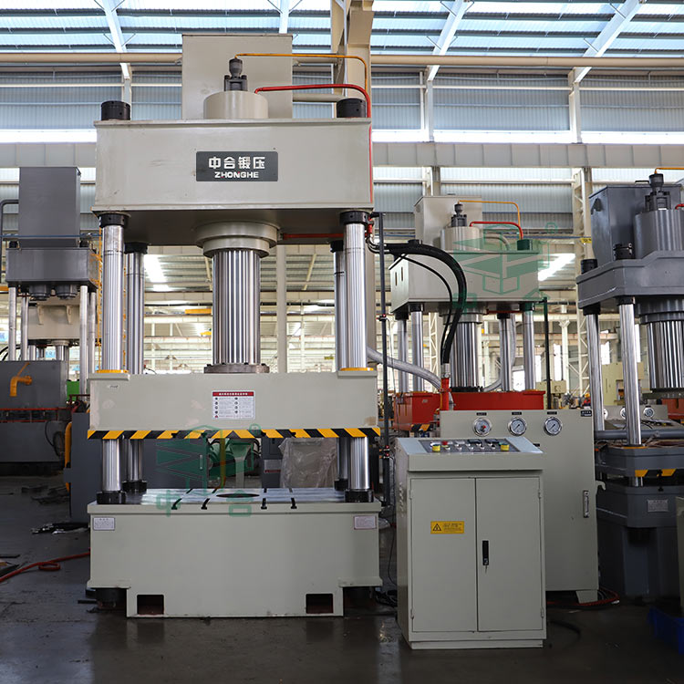 315噸四柱液壓機(jī).jpg 315噸四柱液壓機(jī).jpg