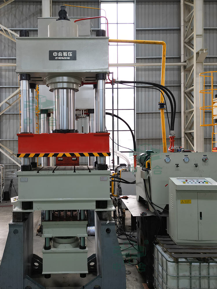 500噸不銹鋼水槽液壓機(jī) 500噸不銹鋼水槽液壓機(jī)