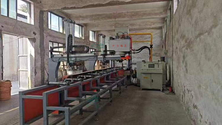 500噸錨桿托盤(pán)生產(chǎn)線.jpg 500噸錨桿托盤(pán)生產(chǎn)線.jpg