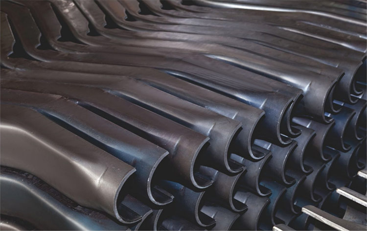 汽車(chē)后橋殼沖壓件 汽車(chē)后橋殼沖壓件