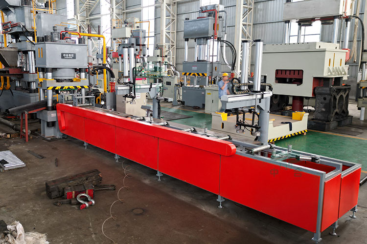 錨桿托盤(pán)生產(chǎn)線.jpg 錨桿托盤(pán)生產(chǎn)線.jpg