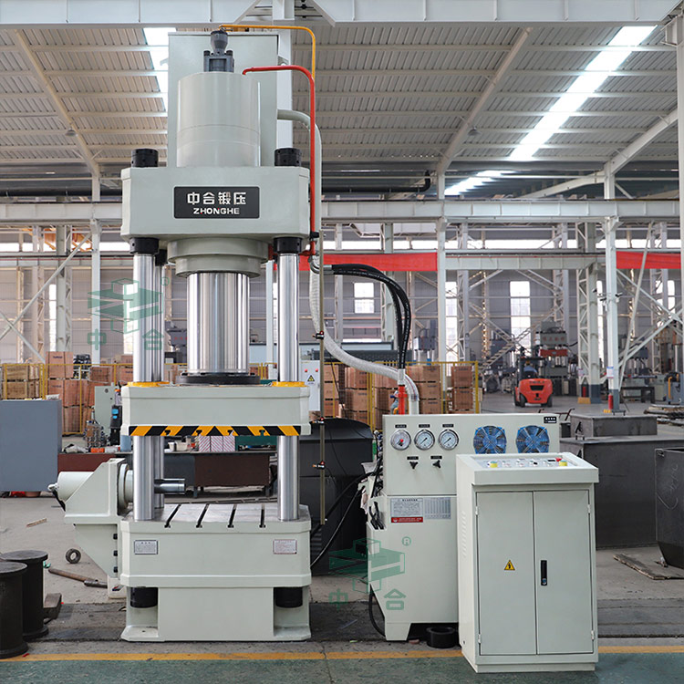 400噸三梁四柱液壓機(jī).jpg 400噸三梁四柱液壓機(jī).jpg