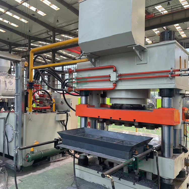 四梁四柱液壓機(jī).jpg 四梁四柱液壓機(jī).jpg