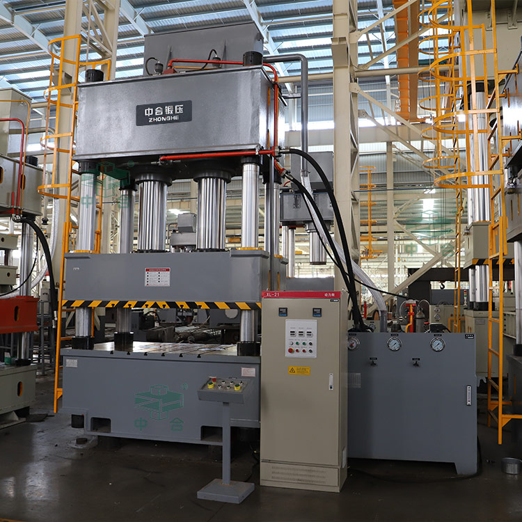 500噸四柱液壓機(jī).jpg 500噸四柱液壓機(jī).jpg