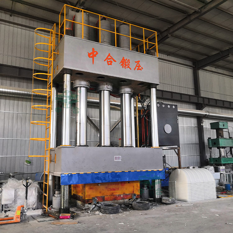 2000噸玻璃鋼化糞池液壓機(jī).jpg 2000噸玻璃鋼化糞池液壓機(jī).jpg