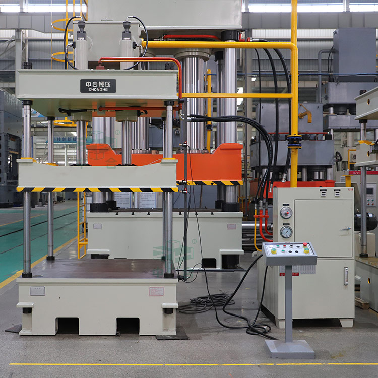 40噸三梁四柱液壓機(jī)車(chē)間實(shí)物.jpg 40噸三梁四柱液壓機(jī)車(chē)間實(shí)物.jpg