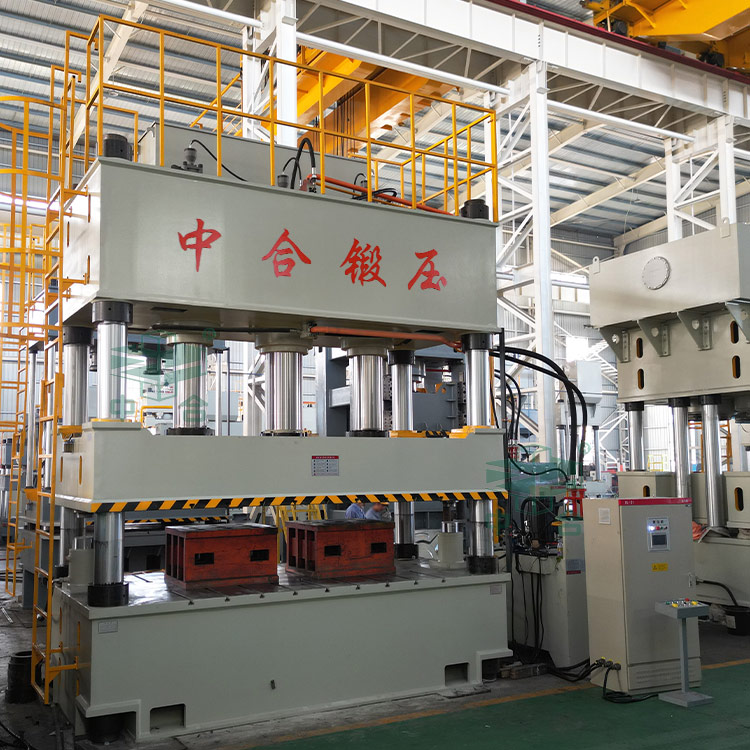 800噸復(fù)合材料成型液壓機(jī).jpg 800噸復(fù)合材料成型液壓機(jī).jpg