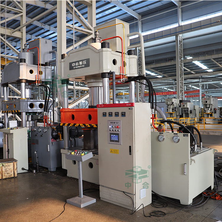 315噸四柱液壓機(jī).jpg 315噸四柱液壓機(jī).jpg