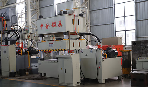 500噸四柱液壓機（沖壓、拉伸、模壓）