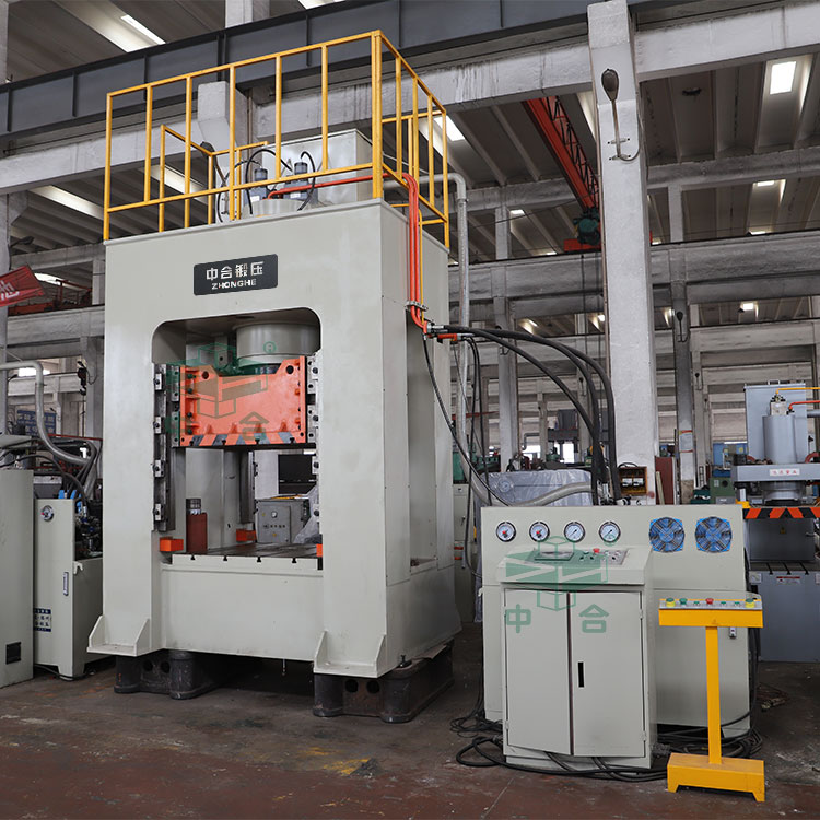 500噸框架式油壓機.jpg 500噸框架式油壓機.jpg