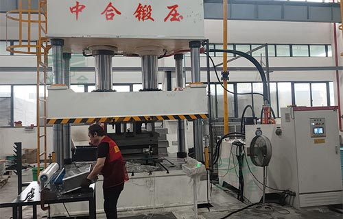 拉伸不銹鋼水槽需要多大噸位液壓機？