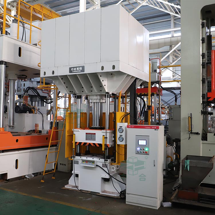 200噸伺服四柱液壓機.jpg 200噸伺服四柱液壓機.jpg