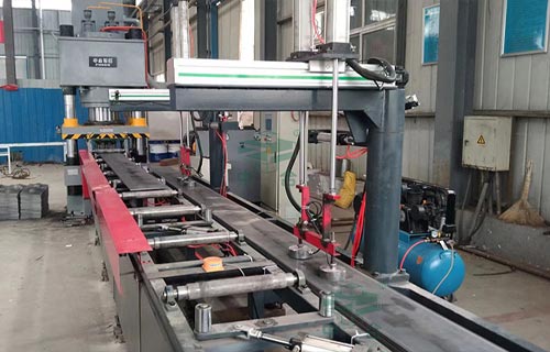 沖壓錨桿托盤生產(chǎn)設(shè)備有哪些？