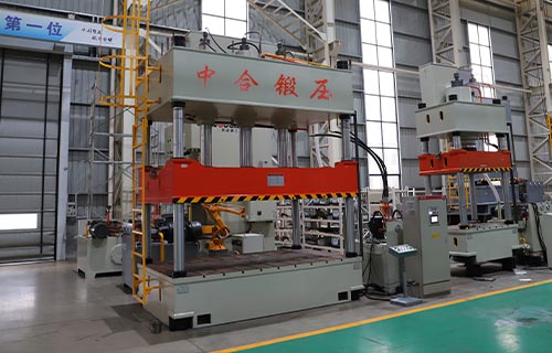 315噸汽車內(nèi)飾件成型液壓機(jī)多少錢？