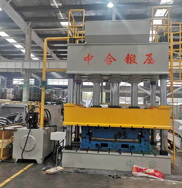 熱壓汽車內(nèi)飾件成型液壓機(jī).jpg 熱壓汽車內(nèi)飾件成型液壓機(jī).jpg