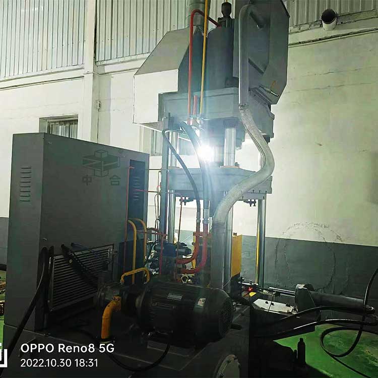 剎車閘瓦成型設(shè)備_200噸液壓機 剎車閘瓦成型設(shè)備_200噸液壓機