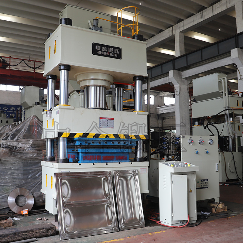 400噸不銹鋼水箱板液壓機 400噸不銹鋼水箱板液壓機