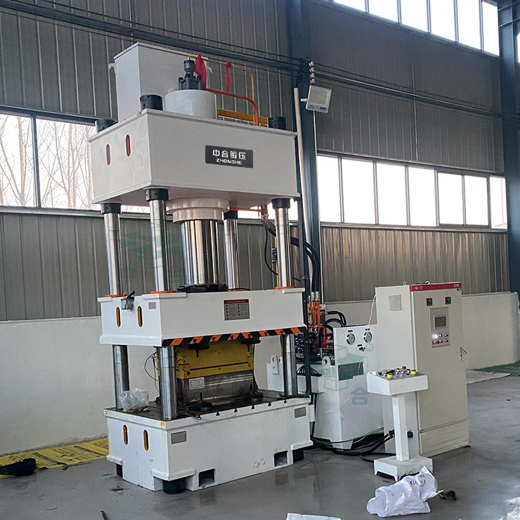 315噸三梁四柱液壓機(jī).jpg 315噸三梁四柱液壓機(jī).jpg