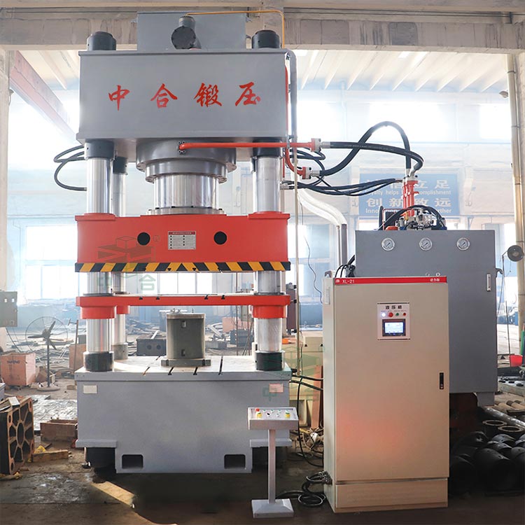 1250噸四柱液壓機.jpg 1250噸四柱液壓機.jpg