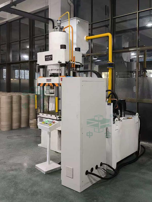 315噸伺服四柱液壓機(jī).jpg 315噸伺服四柱液壓機(jī).jpg