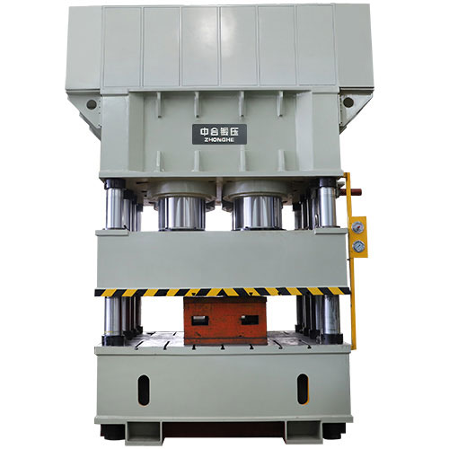 聚丙烯壓濾板成型液壓機(jī).jpg 聚丙烯壓濾板成型液壓機(jī).jpg