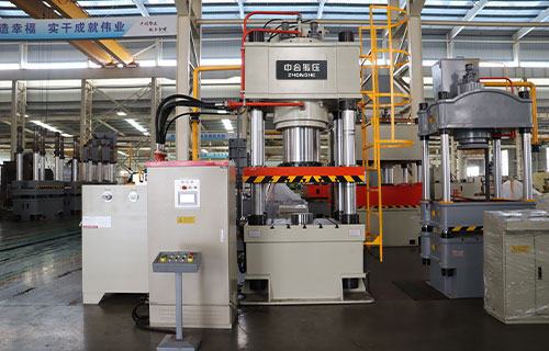 800噸四柱液壓機（模壓、拉伸）