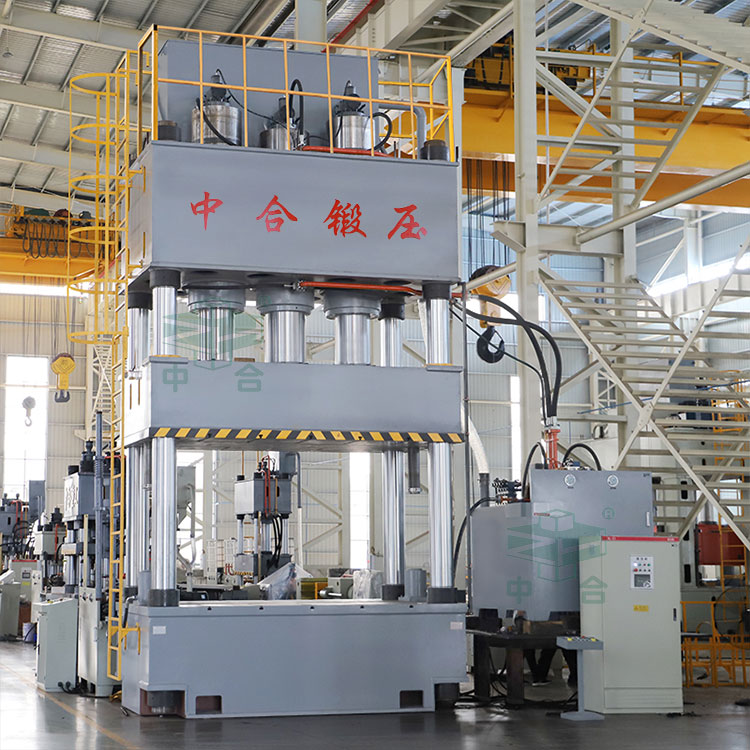 1500噸四柱液壓機(jī)車(chē)間實(shí)物.jpg 1500噸四柱液壓機(jī)車(chē)間實(shí)物.jpg