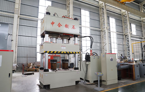 模壓塑料托盤需要多大噸位的液壓機(jī)設(shè)備？