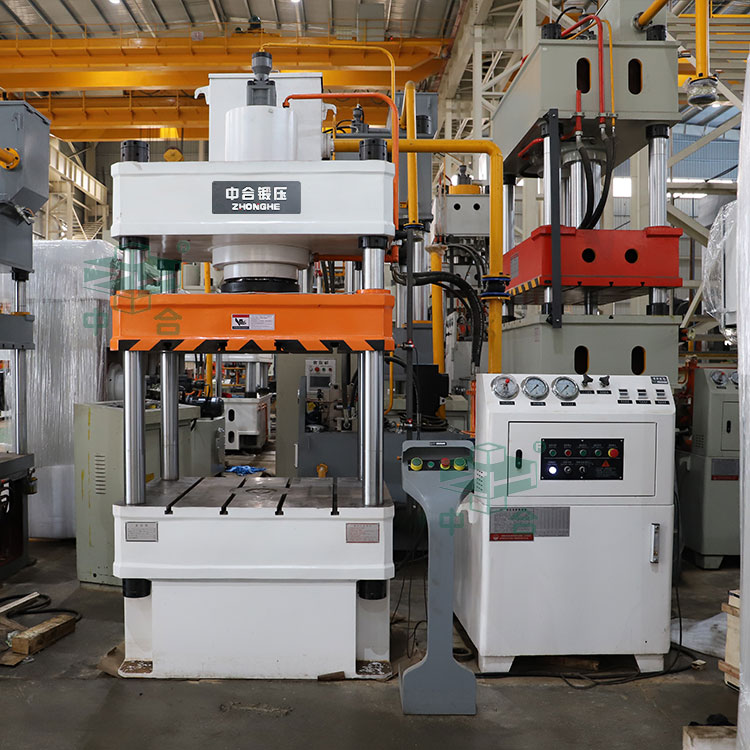 200噸四柱液壓機(jī).jpg 200噸四柱液壓機(jī).jpg