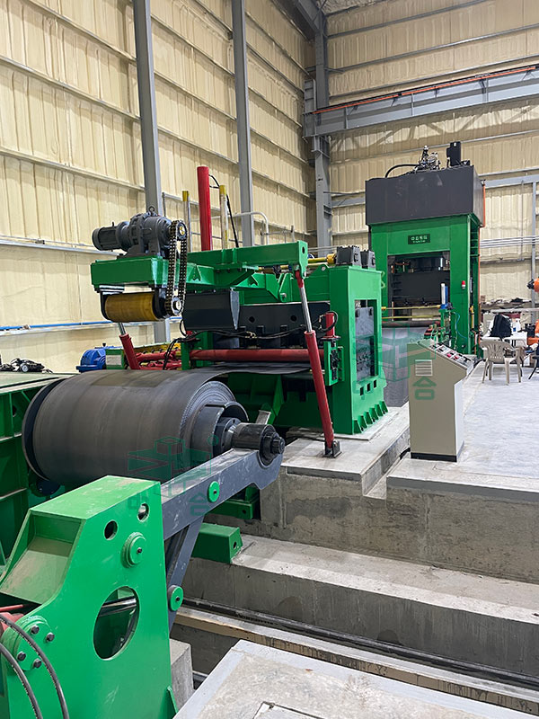 1000噸海洋浮標(biāo)沖壓生產(chǎn)線(xiàn).jpg 1000噸海洋浮標(biāo)沖壓生產(chǎn)線(xiàn).jpg