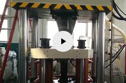 中合機(jī)械牛羊舔磚液壓機(jī)用戶(hù)視頻