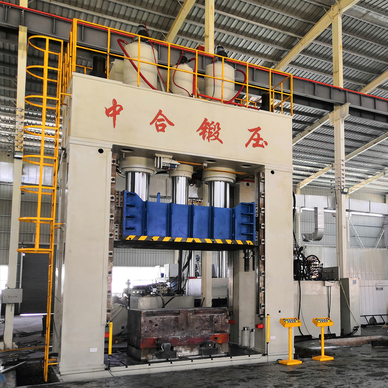 2000噸復(fù)合材料成型液壓機(jī) 2000噸復(fù)合材料成型液壓機(jī)