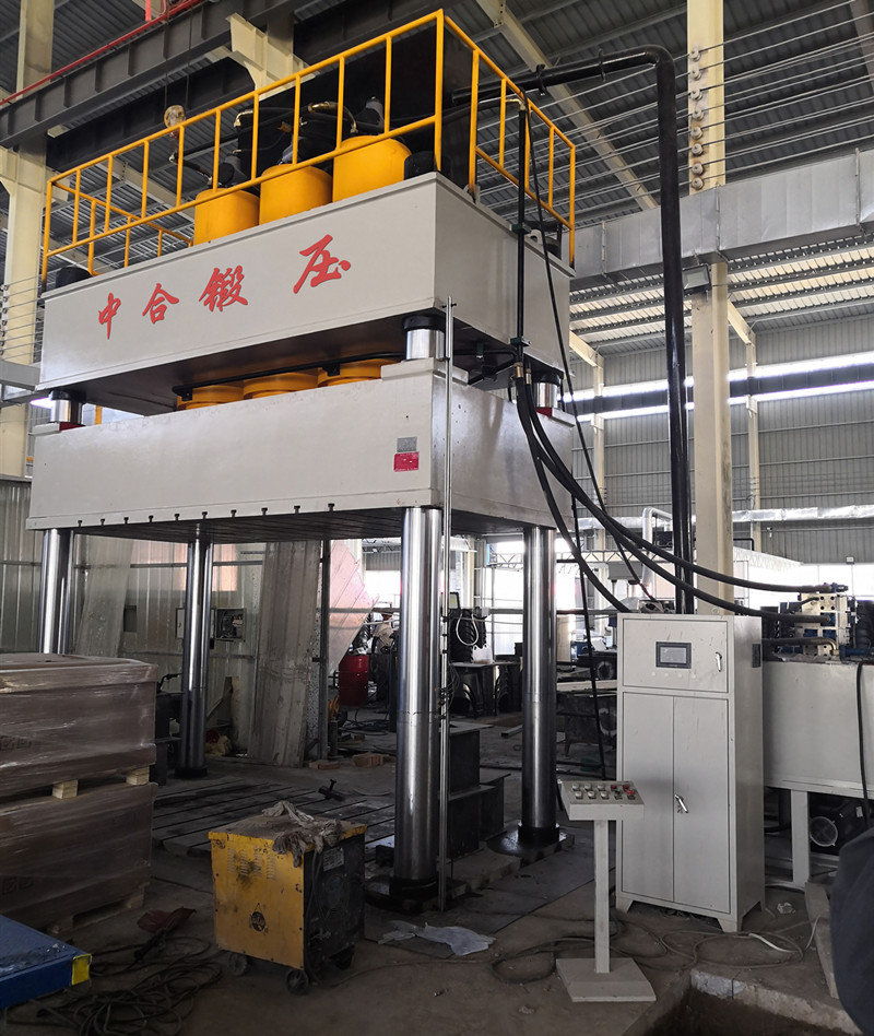 3000噸玻璃鋼冷卻塔風(fēng)筒成型液壓機(jī) 3000噸玻璃鋼冷卻塔風(fēng)筒成型液壓機(jī)