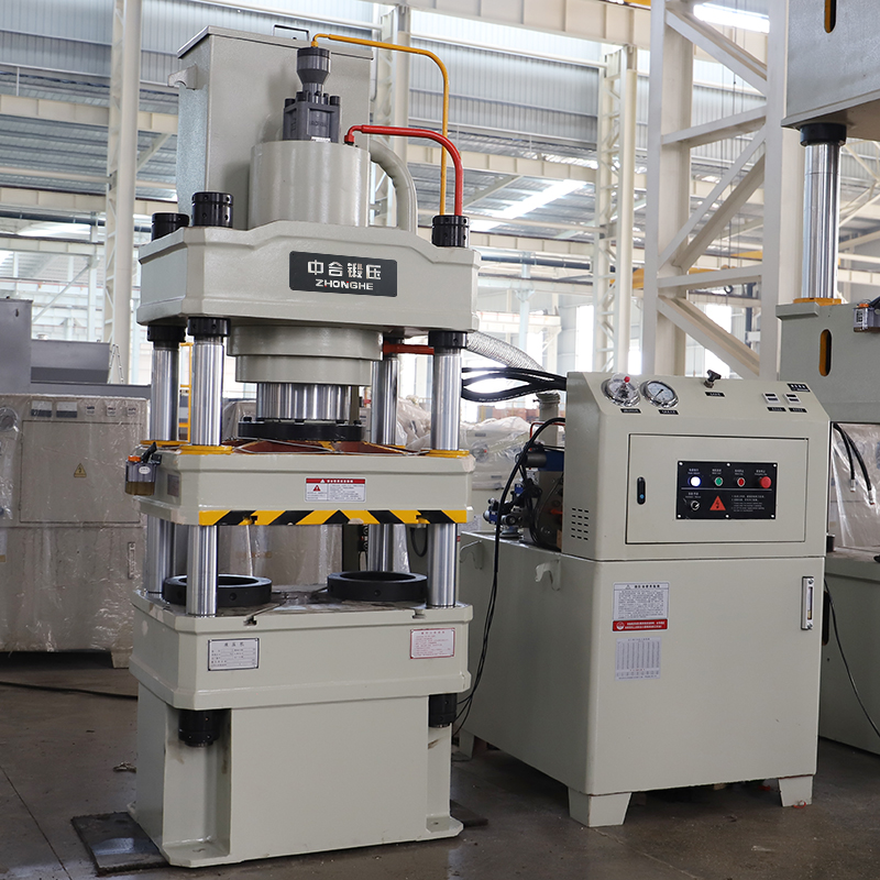 200噸四柱液壓機(jī)車間現(xiàn)貨 200噸四柱液壓機(jī)車間現(xiàn)貨