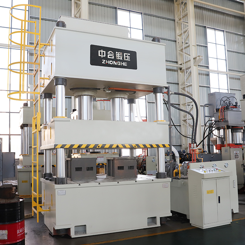 雙缸500噸四柱液壓機(jī) 雙缸500噸四柱液壓機(jī)