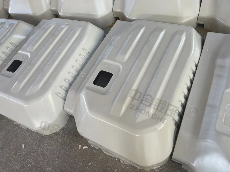 復(fù)合材料成型油壓機(jī)_1500噸汽車覆蓋件模壓機(jī)設(shè)備_伺服油壓機(jī)(圖4) 復(fù)合材料成型油壓機(jī)_1500噸汽車覆蓋件模壓機(jī)設(shè)備_伺服油壓機(jī)(圖4)