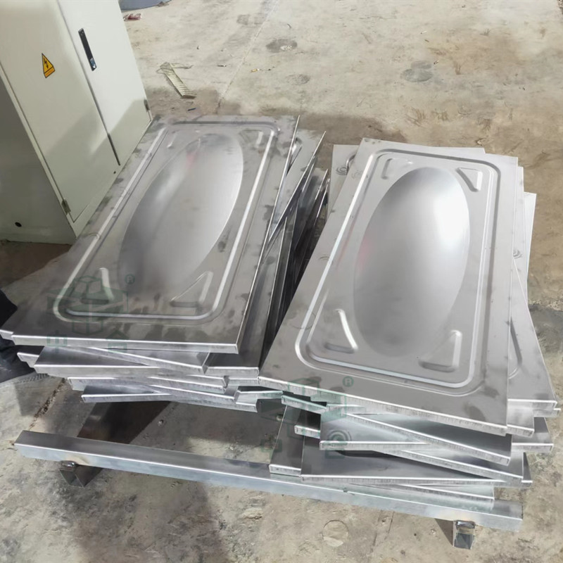 不銹鋼水箱板沖壓成型_630噸四柱液壓機(jī)(圖2) 不銹鋼水箱板沖壓成型_630噸四柱液壓機(jī)(圖2)