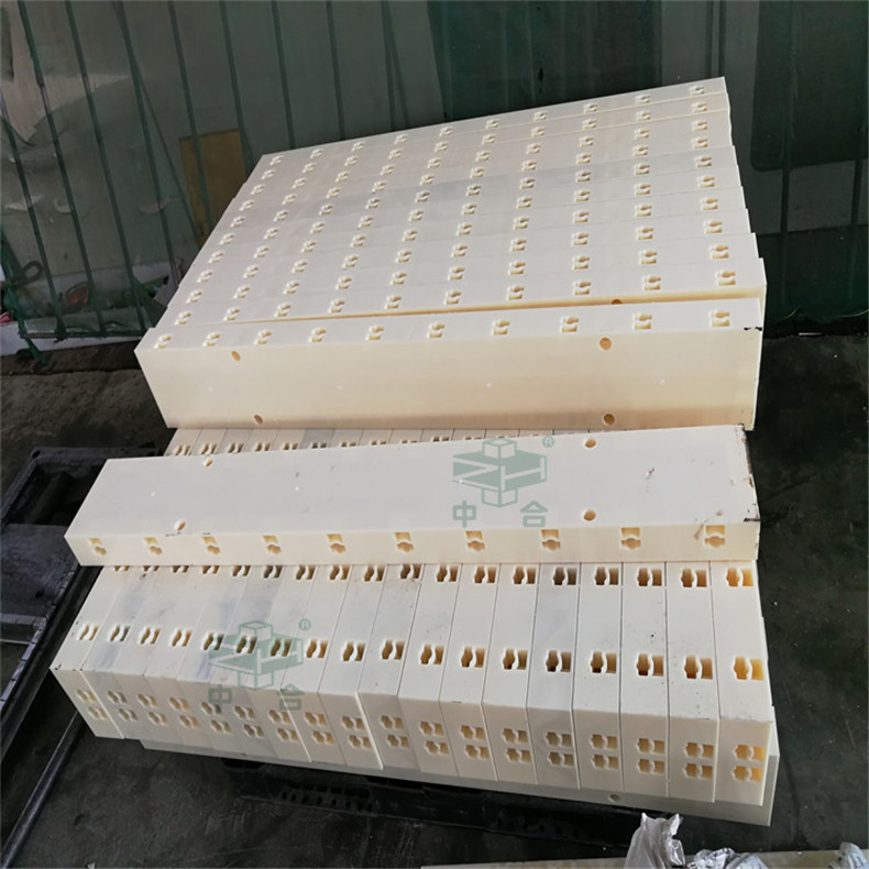 快拼組合式水溝水渠塑料建筑模板生產(chǎn)設備-1500噸四柱液壓機(圖2) 快拼組合式水溝水渠塑料建筑模板生產(chǎn)設備-1500噸四柱液壓機(圖2)