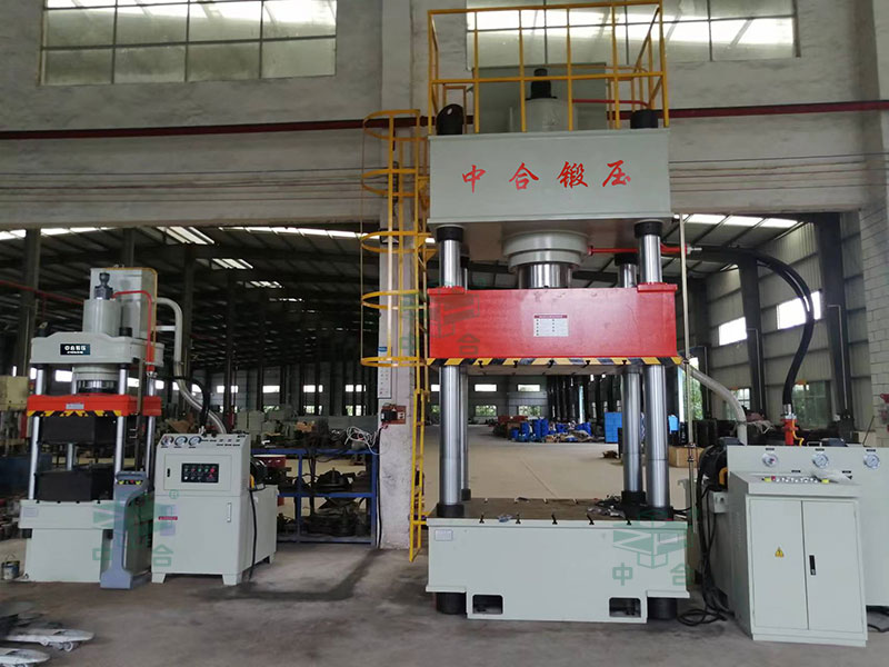 農(nóng)機(jī)配件生產(chǎn)設(shè)備-630噸四柱液壓機(jī)(圖1) 農(nóng)機(jī)配件生產(chǎn)設(shè)備-630噸四柱液壓機(jī)(圖1)