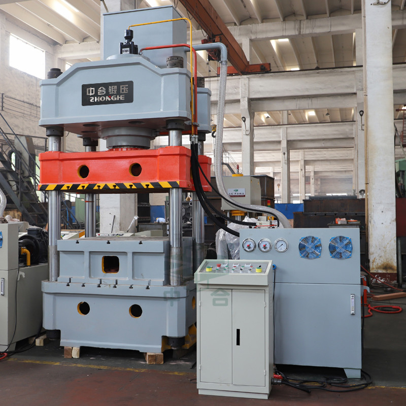 315噸四柱液壓機(jī) 315噸四柱液壓機(jī)