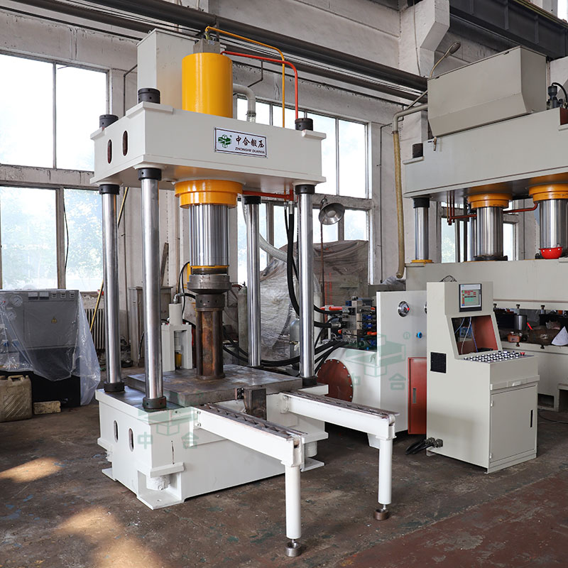 200噸液壓式打壓試驗機(jī)-四柱兩梁液壓機(jī)(圖3) 200噸液壓式打壓試驗機(jī)-四柱兩梁液壓機(jī)(圖3)