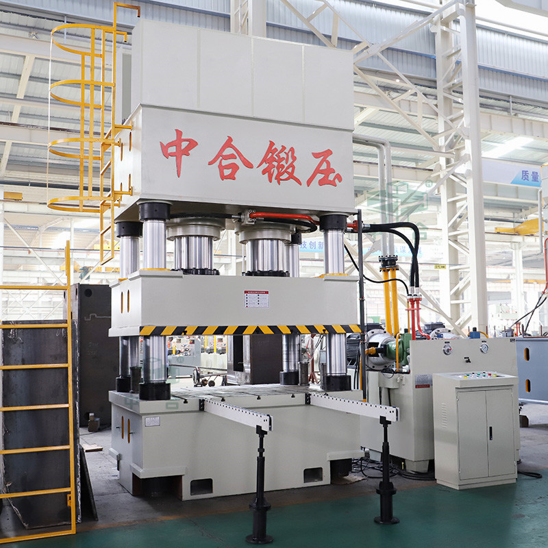 1000噸三梁四柱液壓機(jī) 1000噸三梁四柱液壓機(jī)