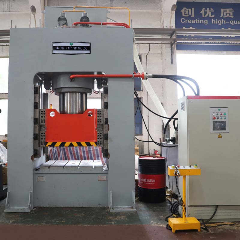 800噸框架式液壓機 800噸框架式液壓機