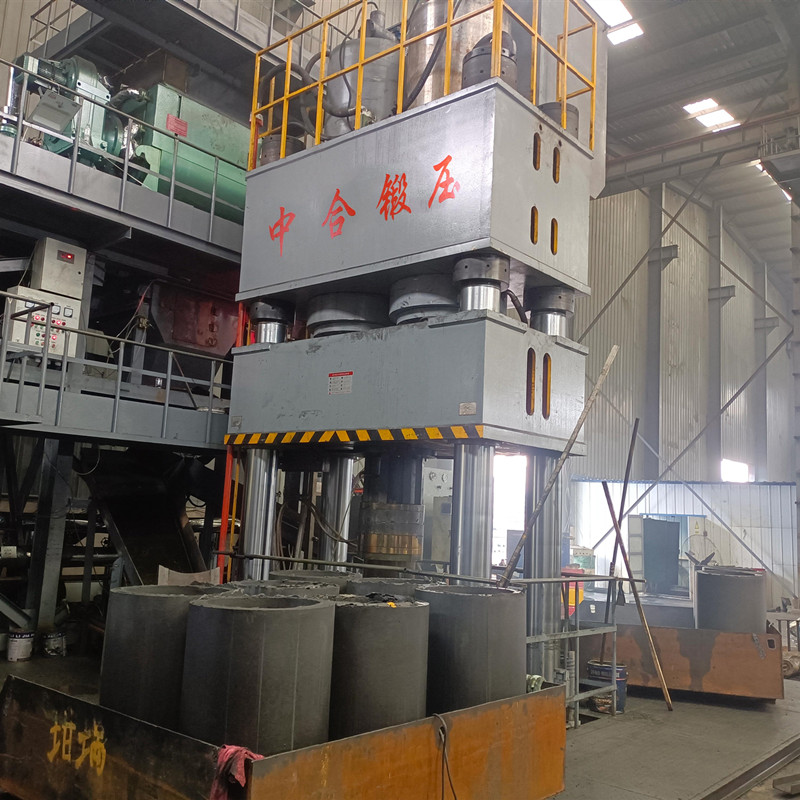 石墨坩堝液壓機 石墨坩堝液壓機