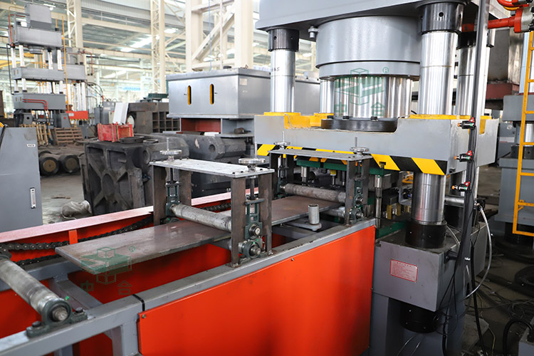 500噸錨桿托盤液壓機(jī) 500噸錨桿托盤液壓機(jī)